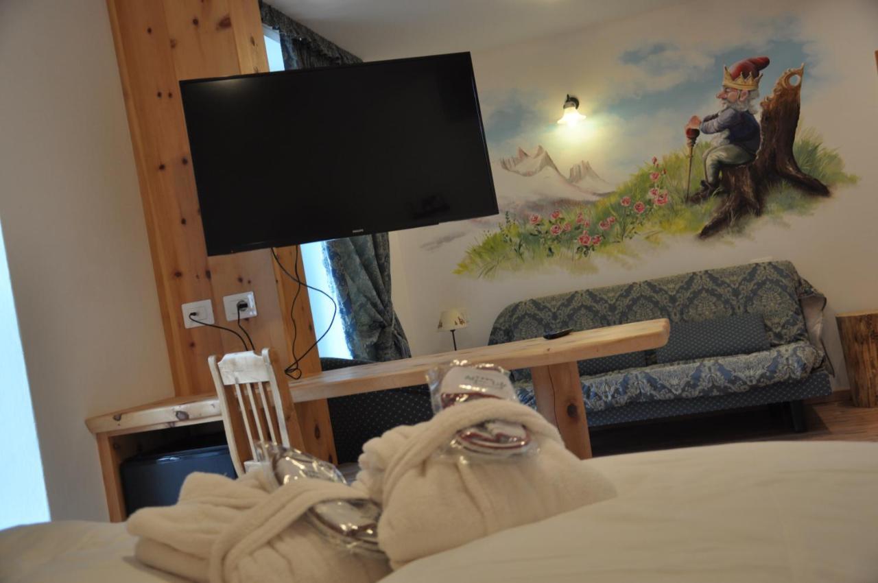 Alpenlife Hotel Someda Moena Eksteriør billede