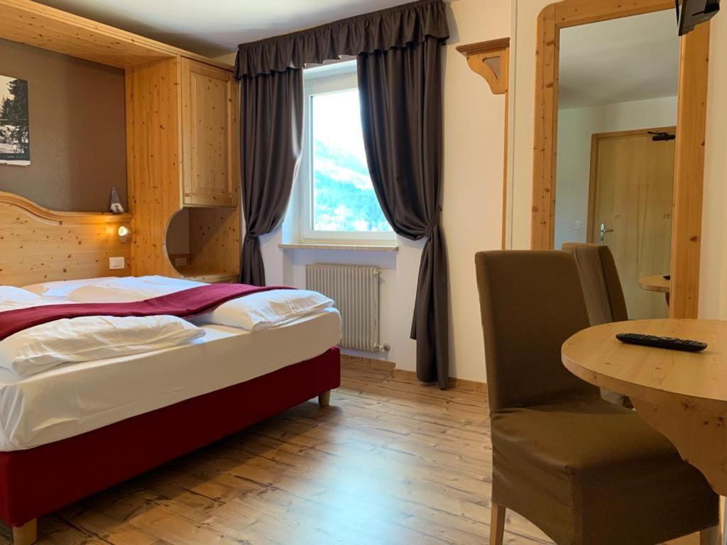 Alpenlife Hotel Someda Moena Eksteriør billede