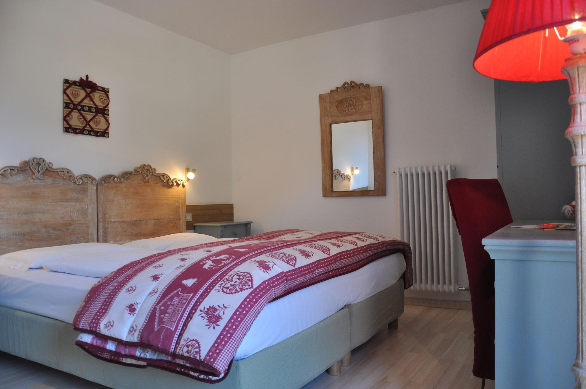 Alpenlife Hotel Someda Moena Eksteriør billede