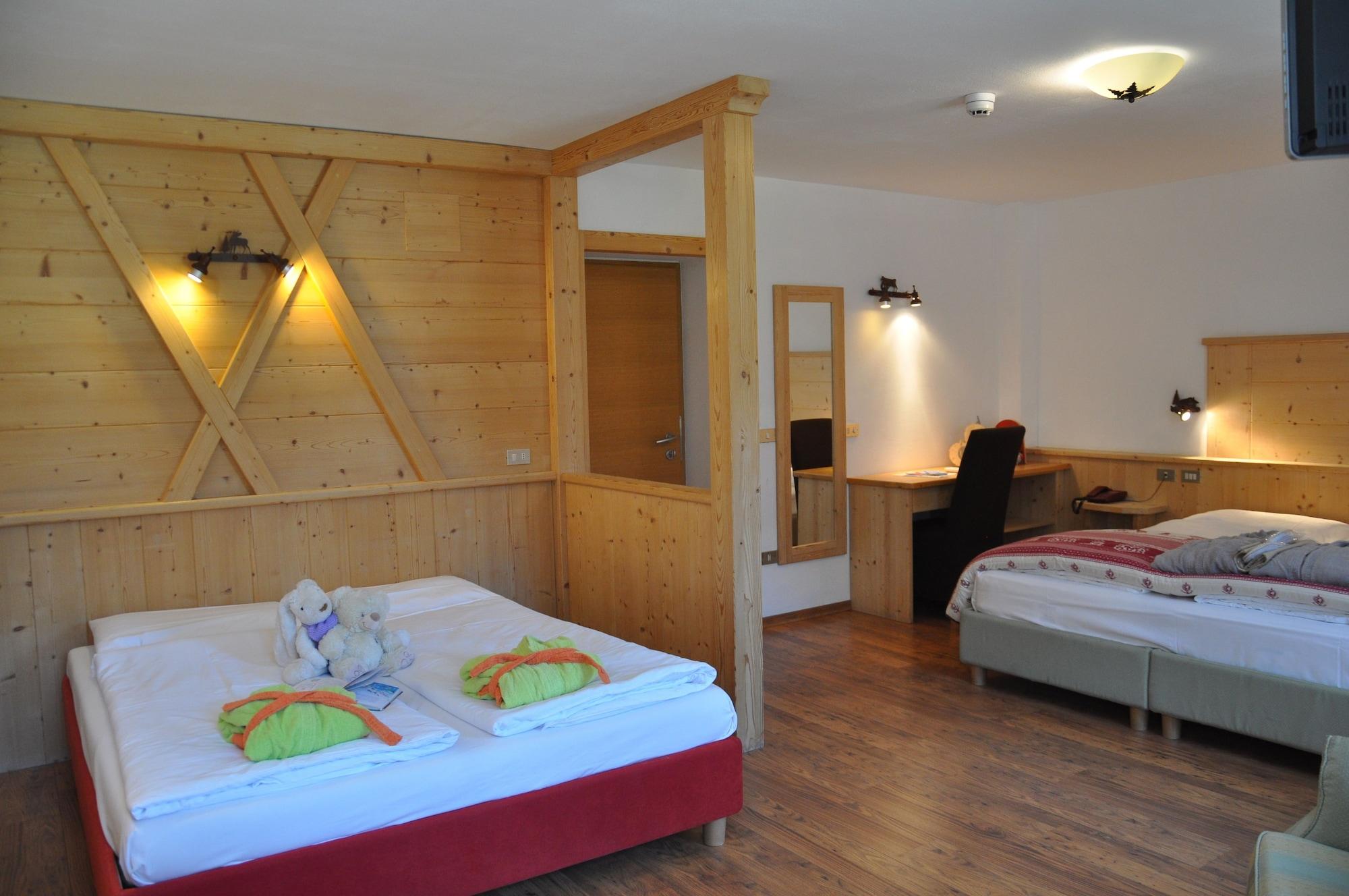 Alpenlife Hotel Someda Moena Eksteriør billede