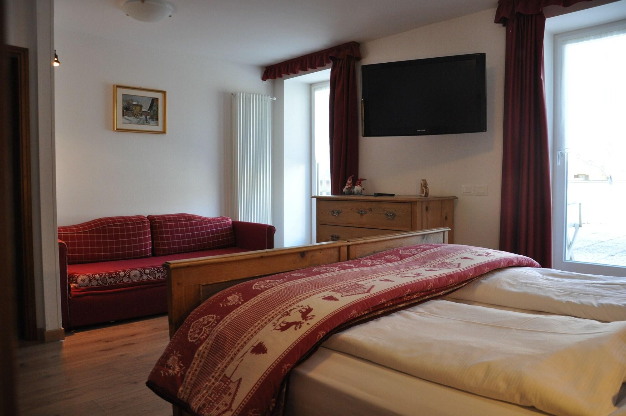 Alpenlife Hotel Someda Moena Eksteriør billede