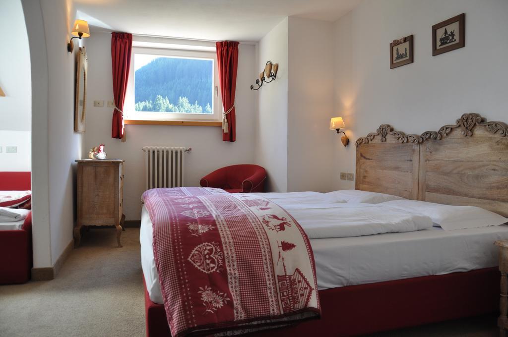 Alpenlife Hotel Someda Moena Eksteriør billede